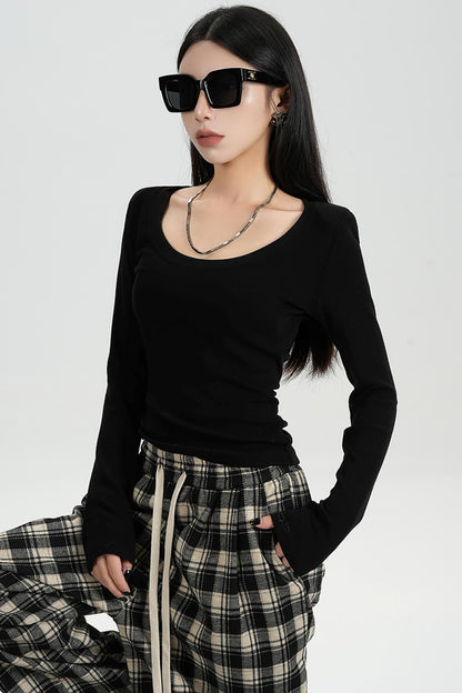 SRYSAME back open waist design sense round neck long sleeve T-shirt base layer with black top under the new autumn women's wear