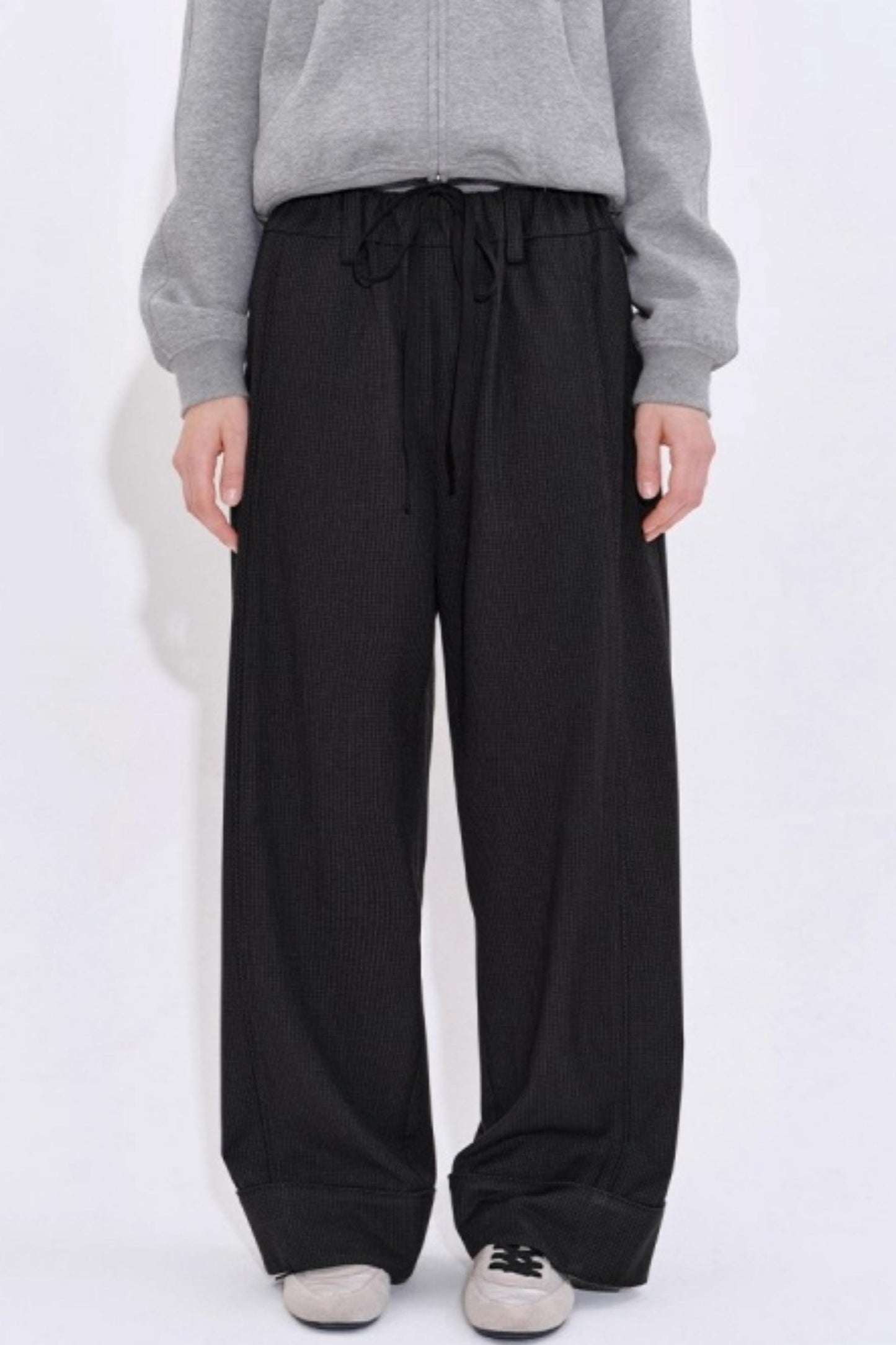 Minimalist Drawstring Waist Plaid Pants