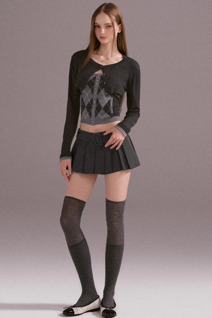 Slimming Striped Pleated Skirt