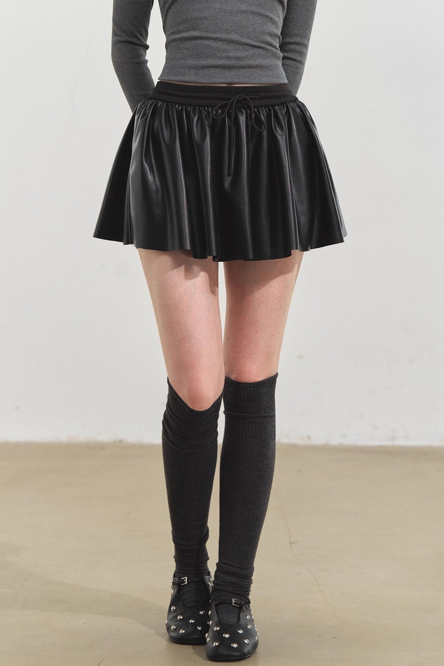 Simple Puffy Leather Skirt