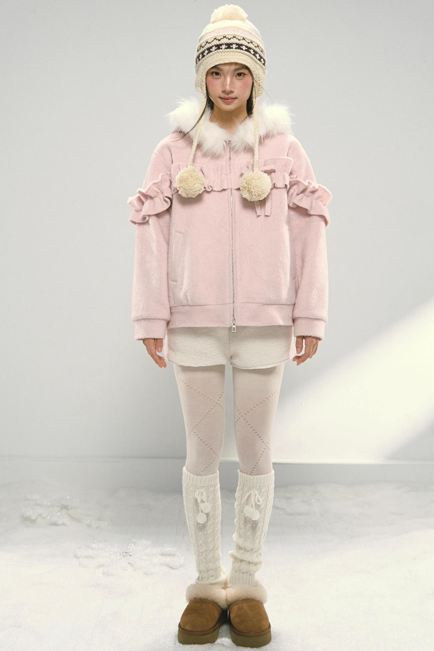 White Fur Elasticated Waist Shorts