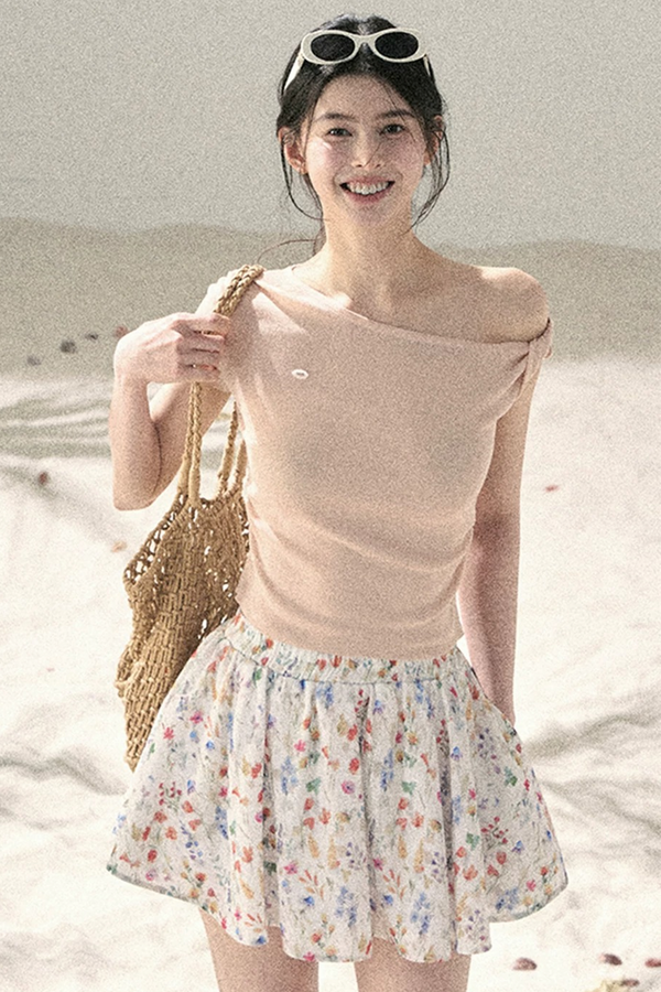 Asymmetrical Twist Summer Top