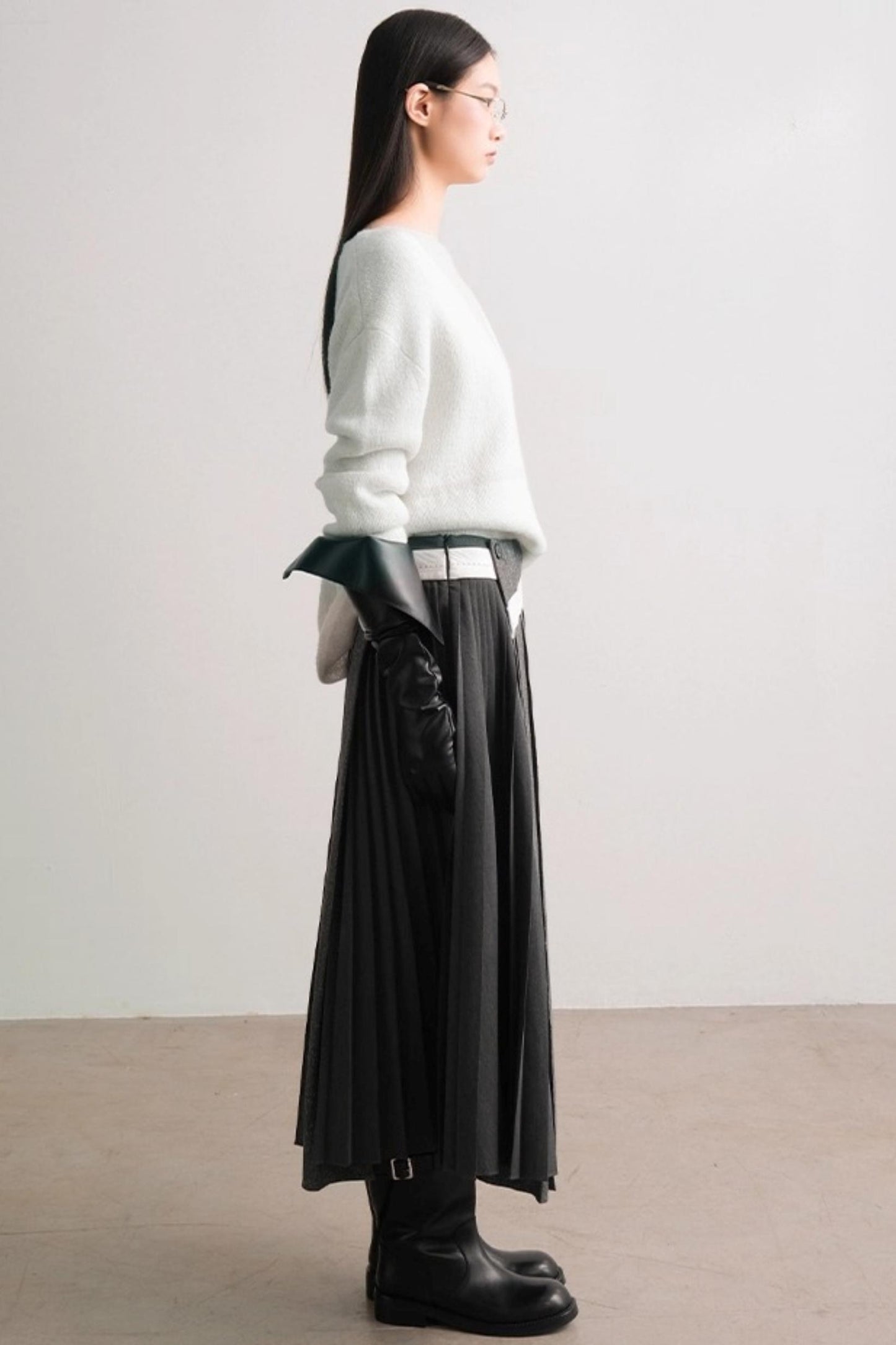 Translucent Weaving Knit Top