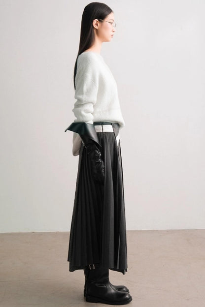 Translucent Weaving Knit Top