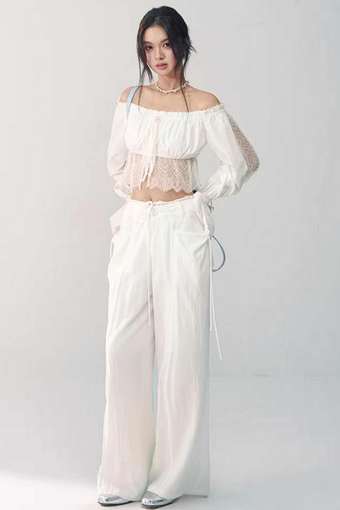 Blusa in Pizzo Off-Shoulder