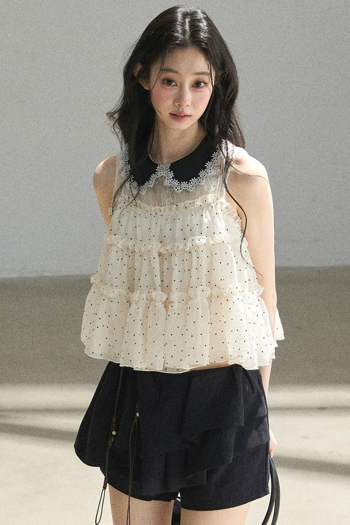 Verträumte Chiffonbluse mit Punktemuster