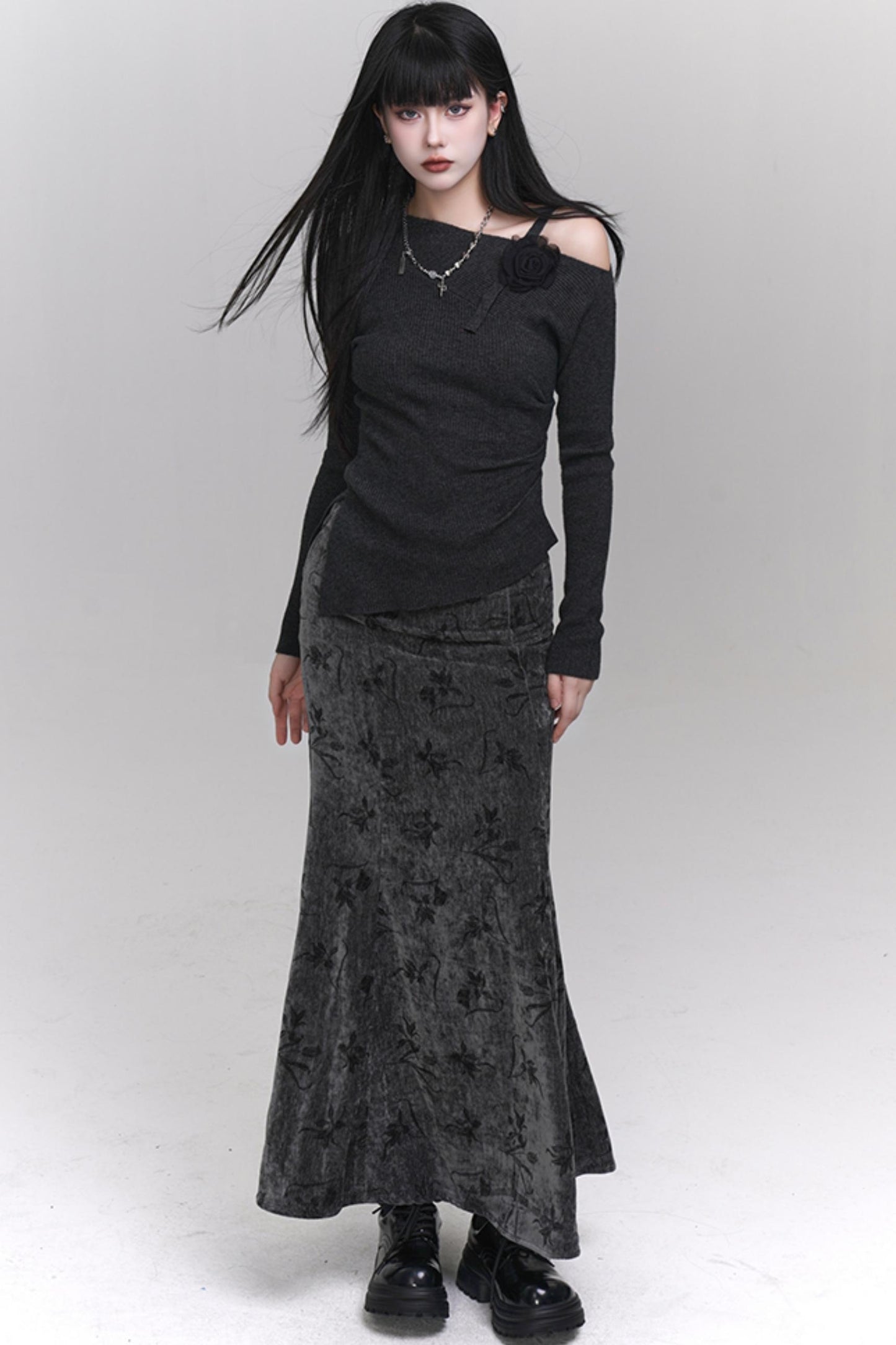 Chinese Velvet Long Skirt