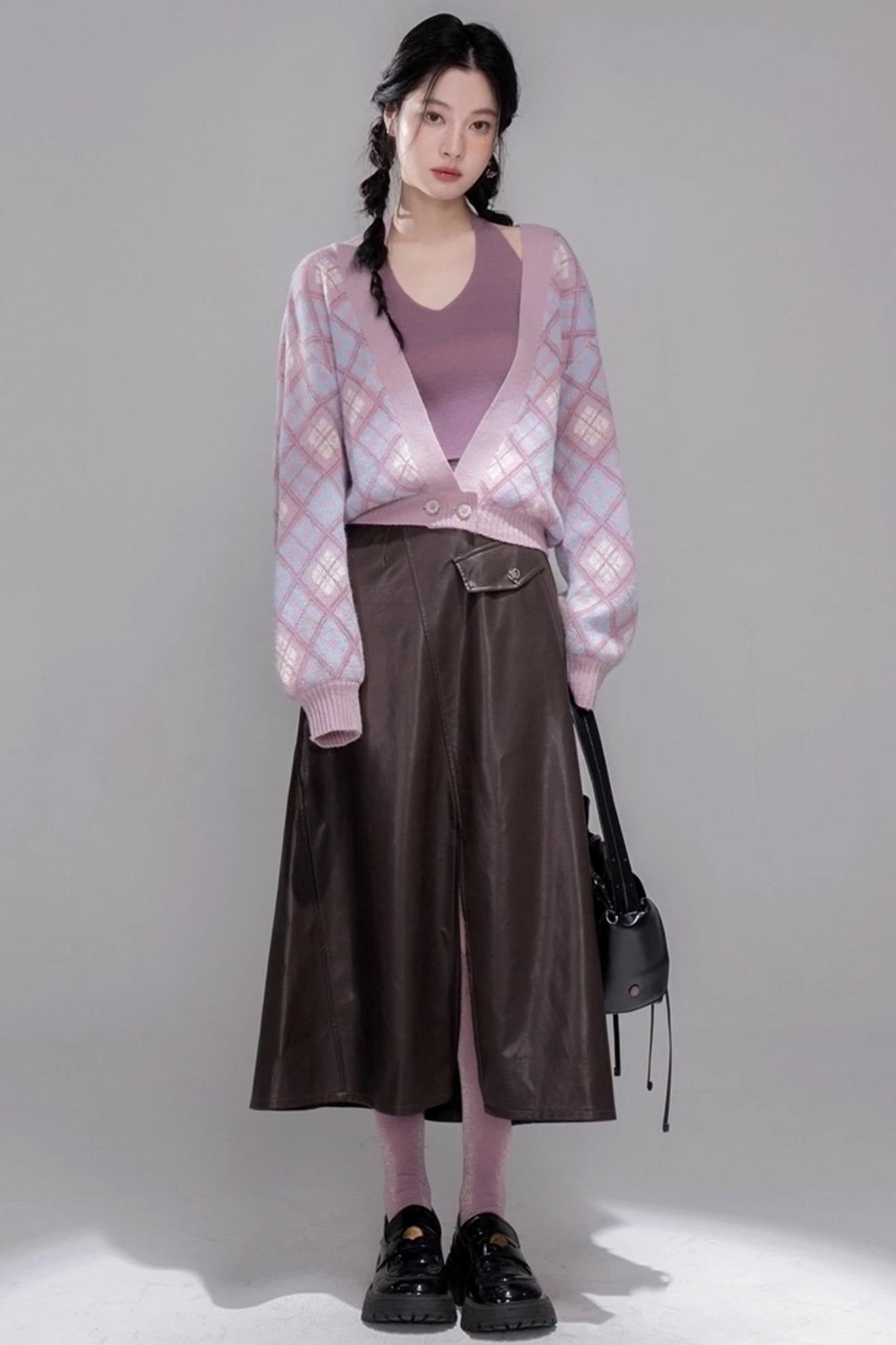 Halterneck Vest With Knit Sweater Set