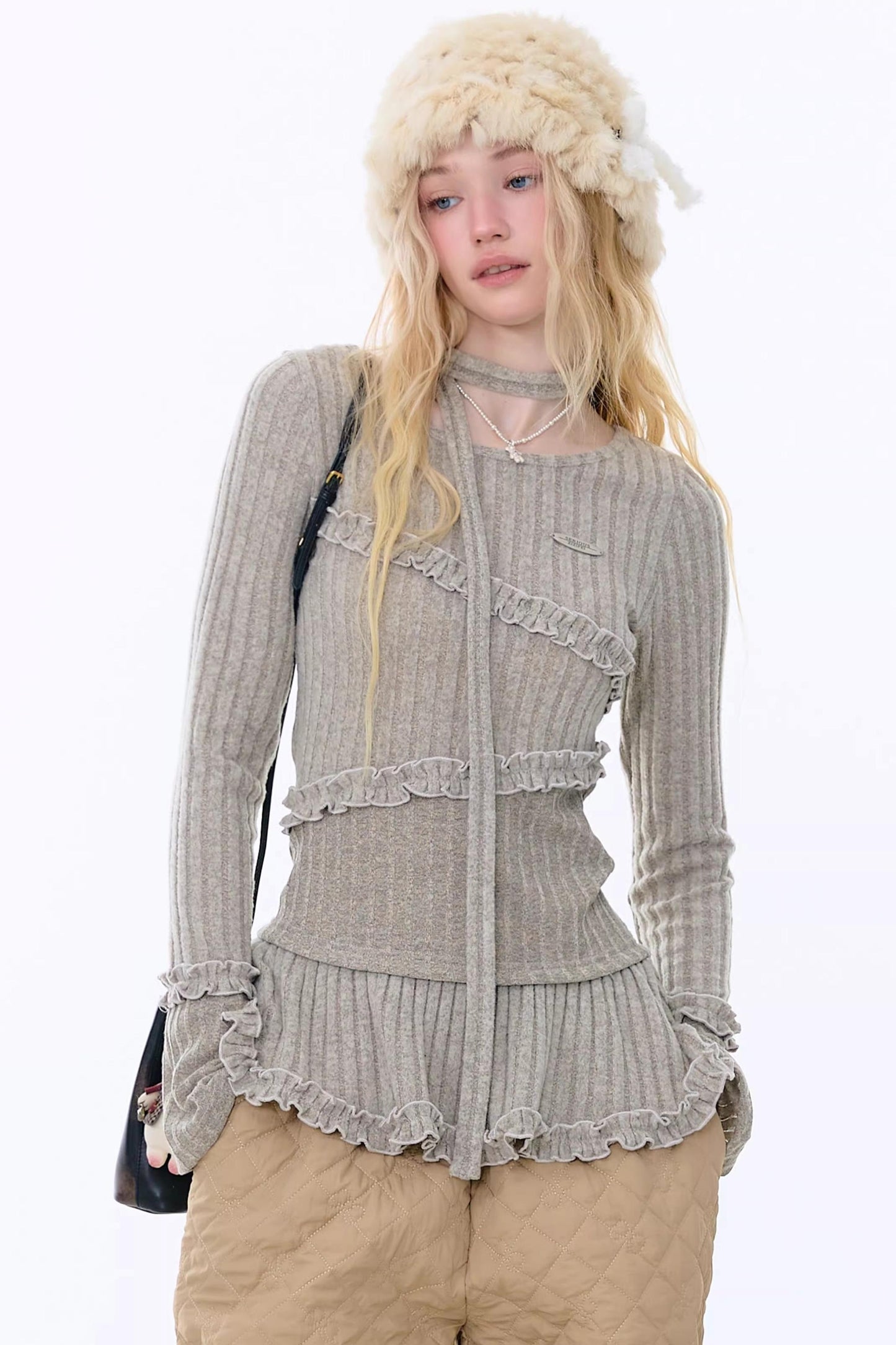 Retro Ruffled Knit Top