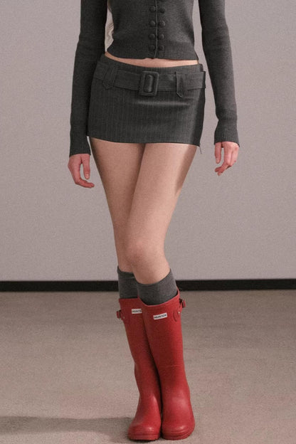 Slim Hip-Hugging Skirt