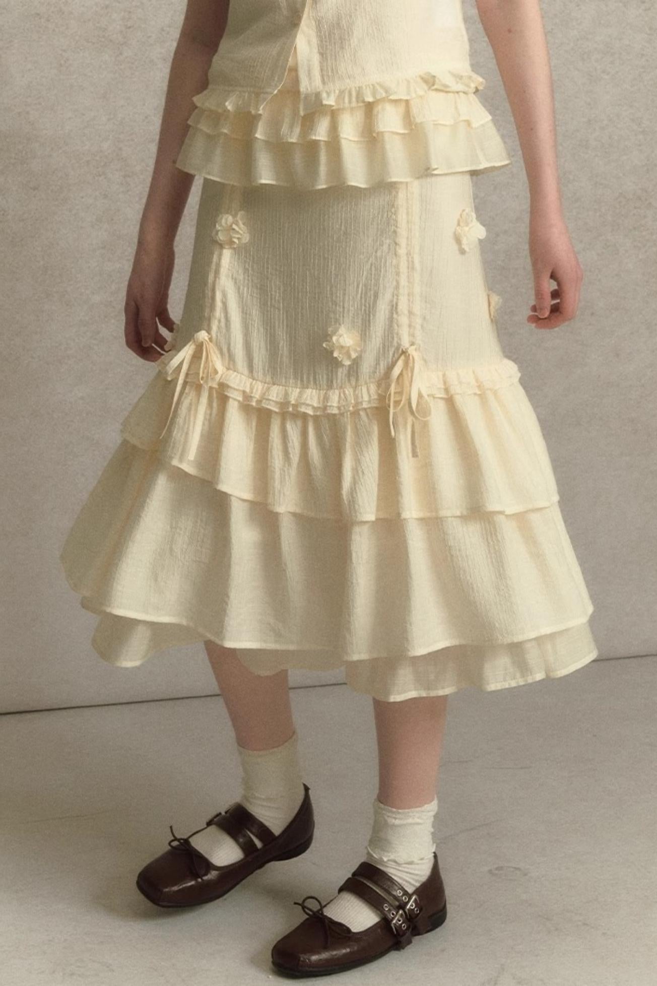 Fantasy Bustier Skirt With Suspenders Set-Up