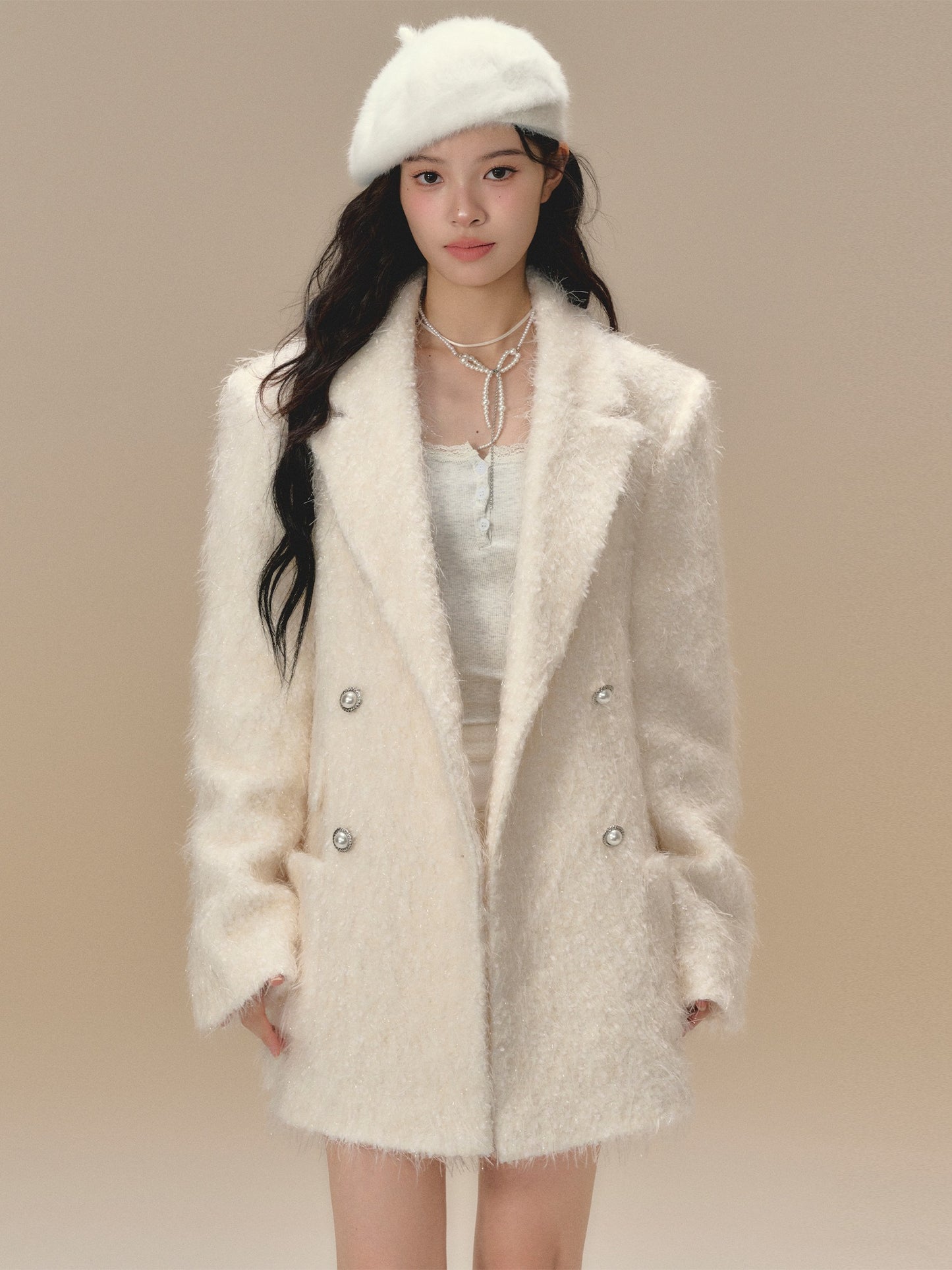 Loose woolen coat