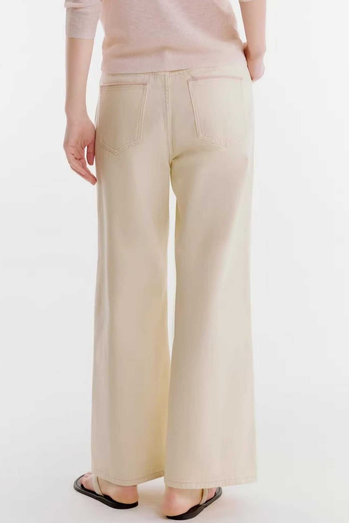 Milchig-weiße Baumwollhose