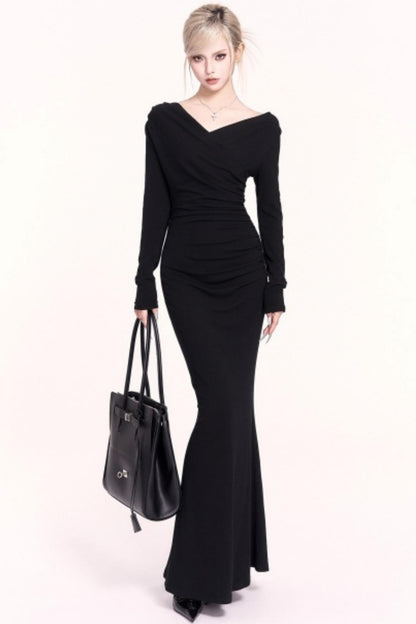 Royal Slim Hip Mermaid Dress