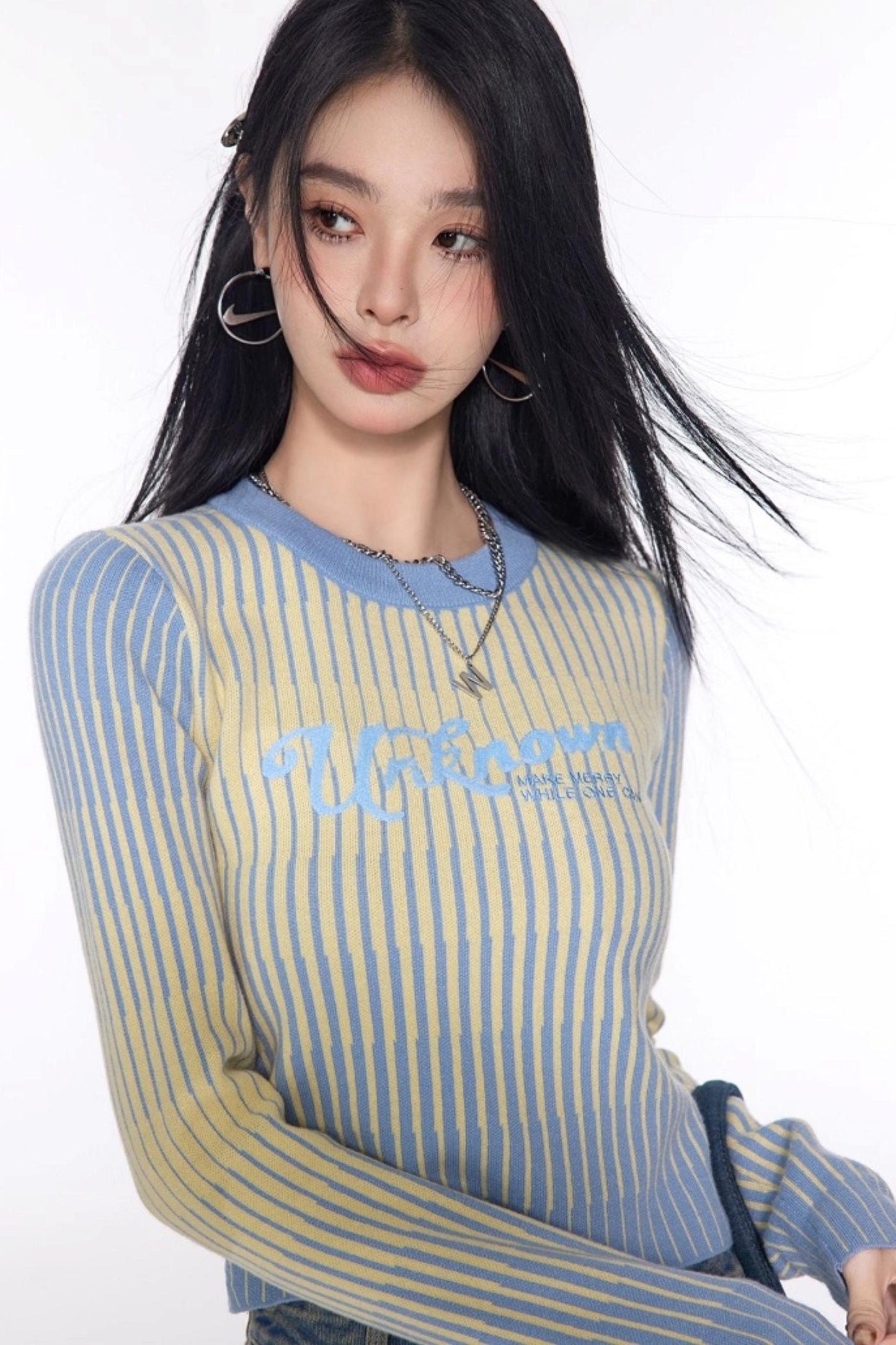 Stripe Slimming Knit Top