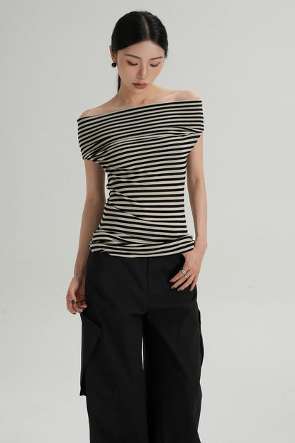 Chic One-Shoulder Top