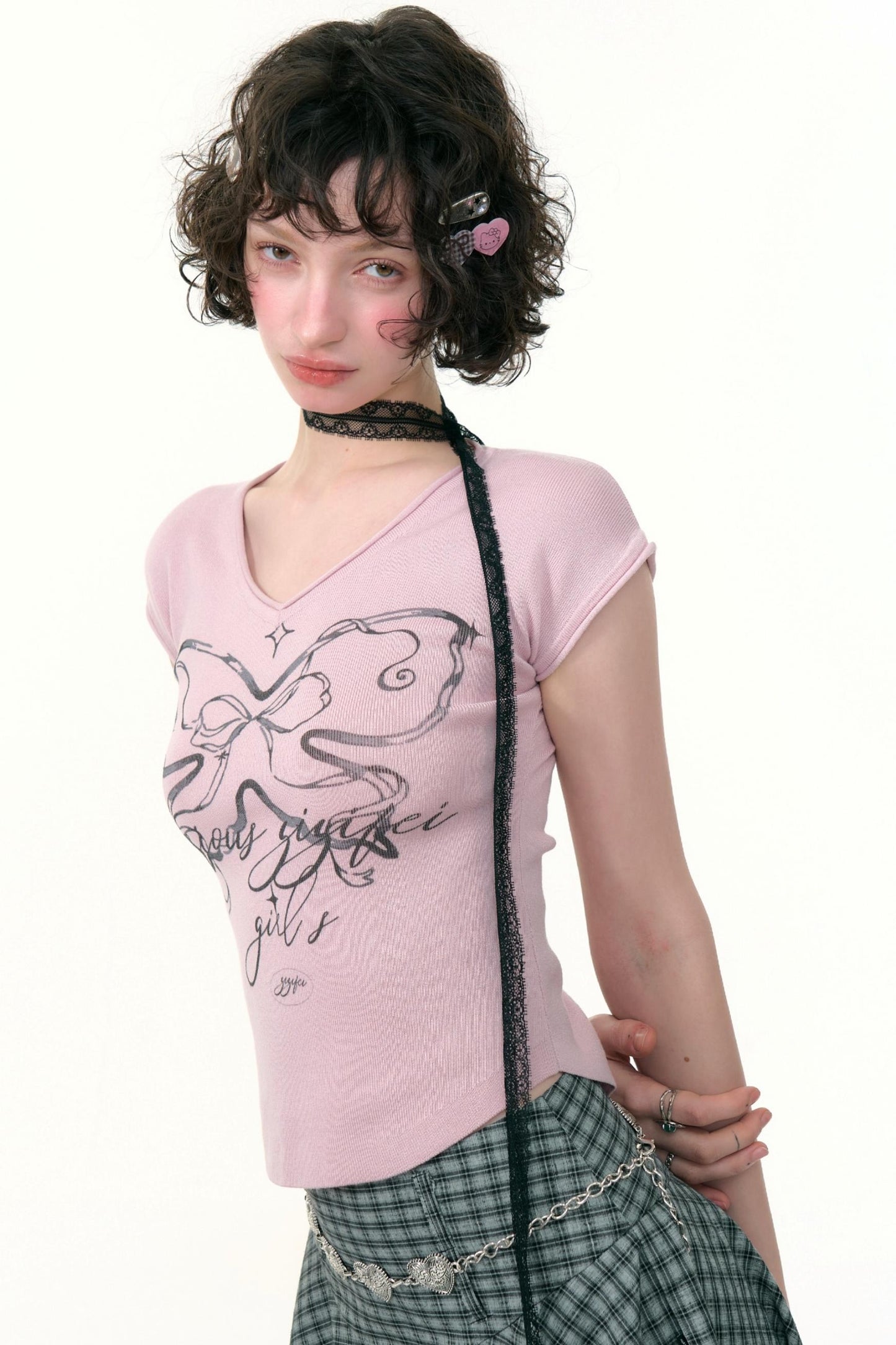 American Vintage Butterfly Print V-Neck T-shirt