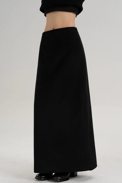 Elegant Wool Pencil Skirt