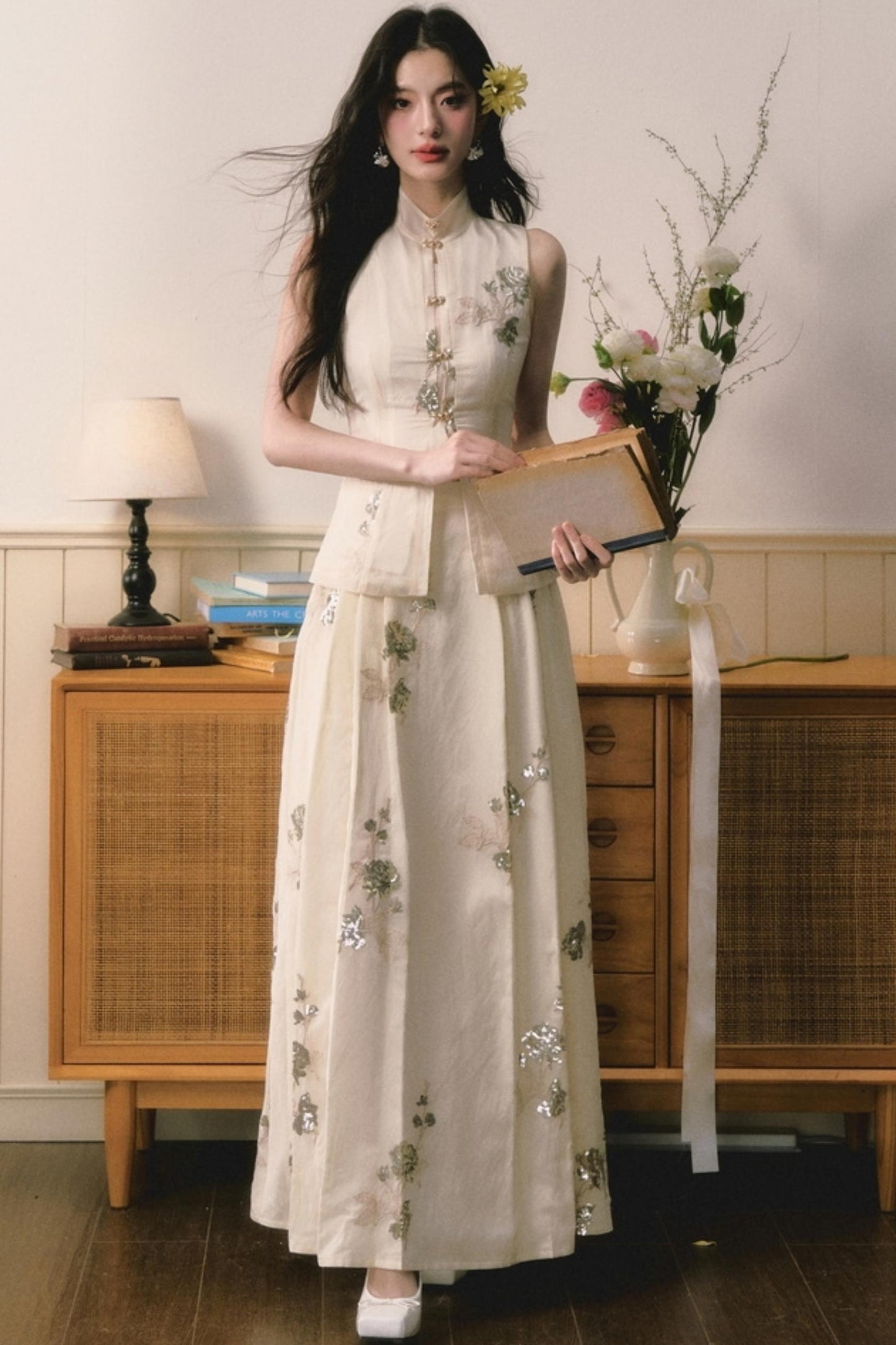 Sequin Embroidered Chinese Skirt