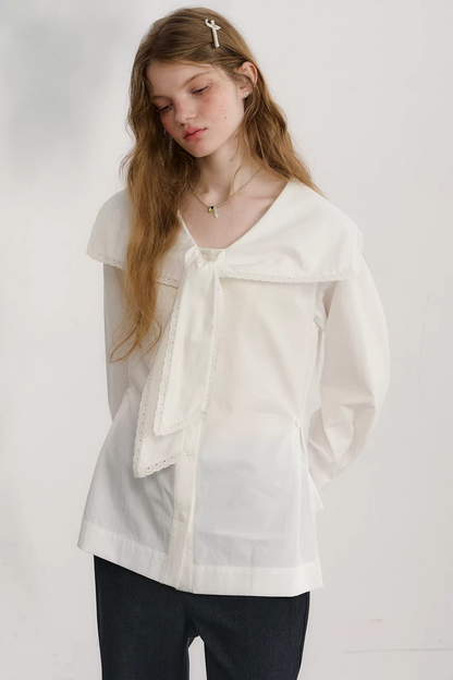 네이비 웨이브 레이스 블라우스