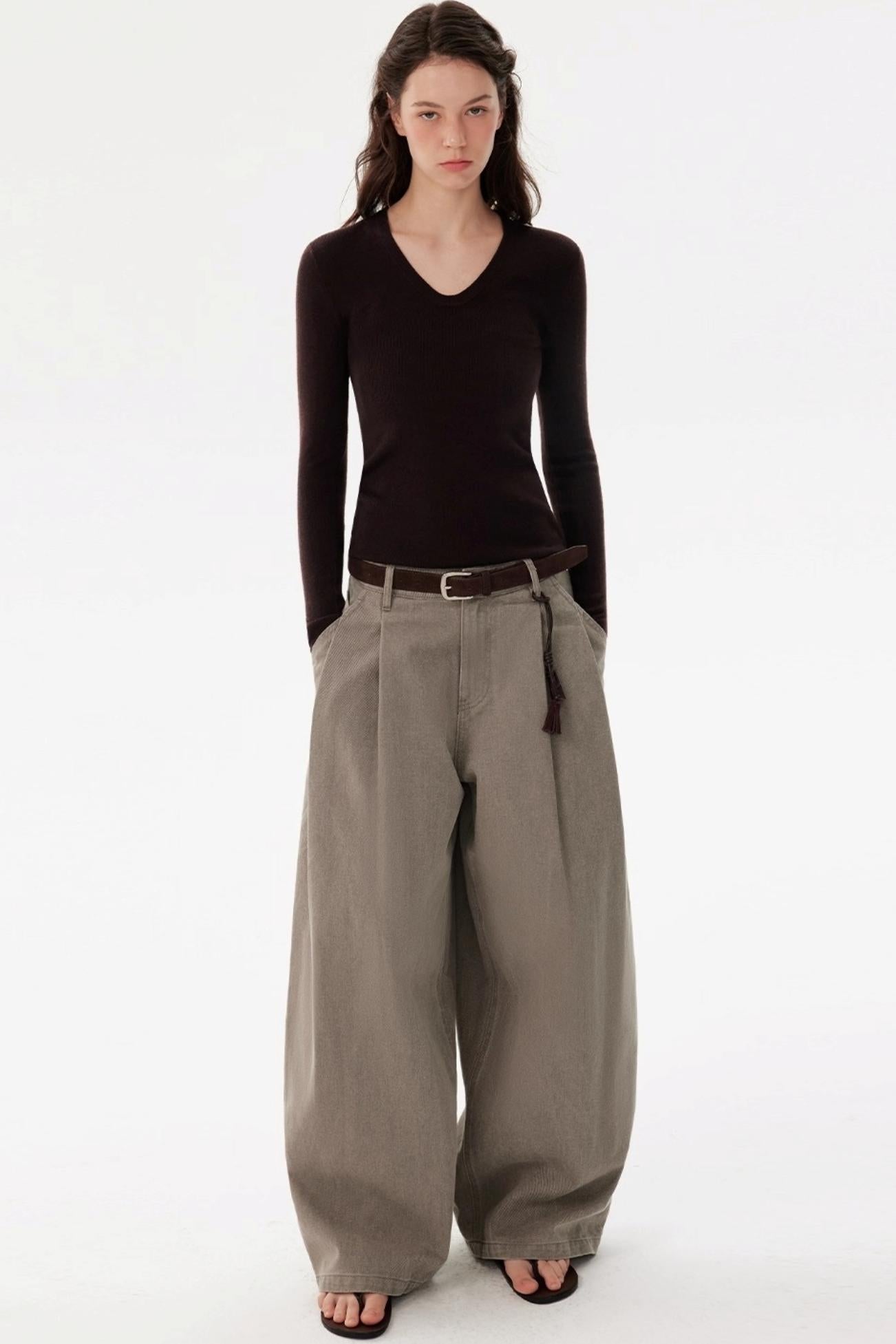 U-Neck Long-Sleeved Knit Top