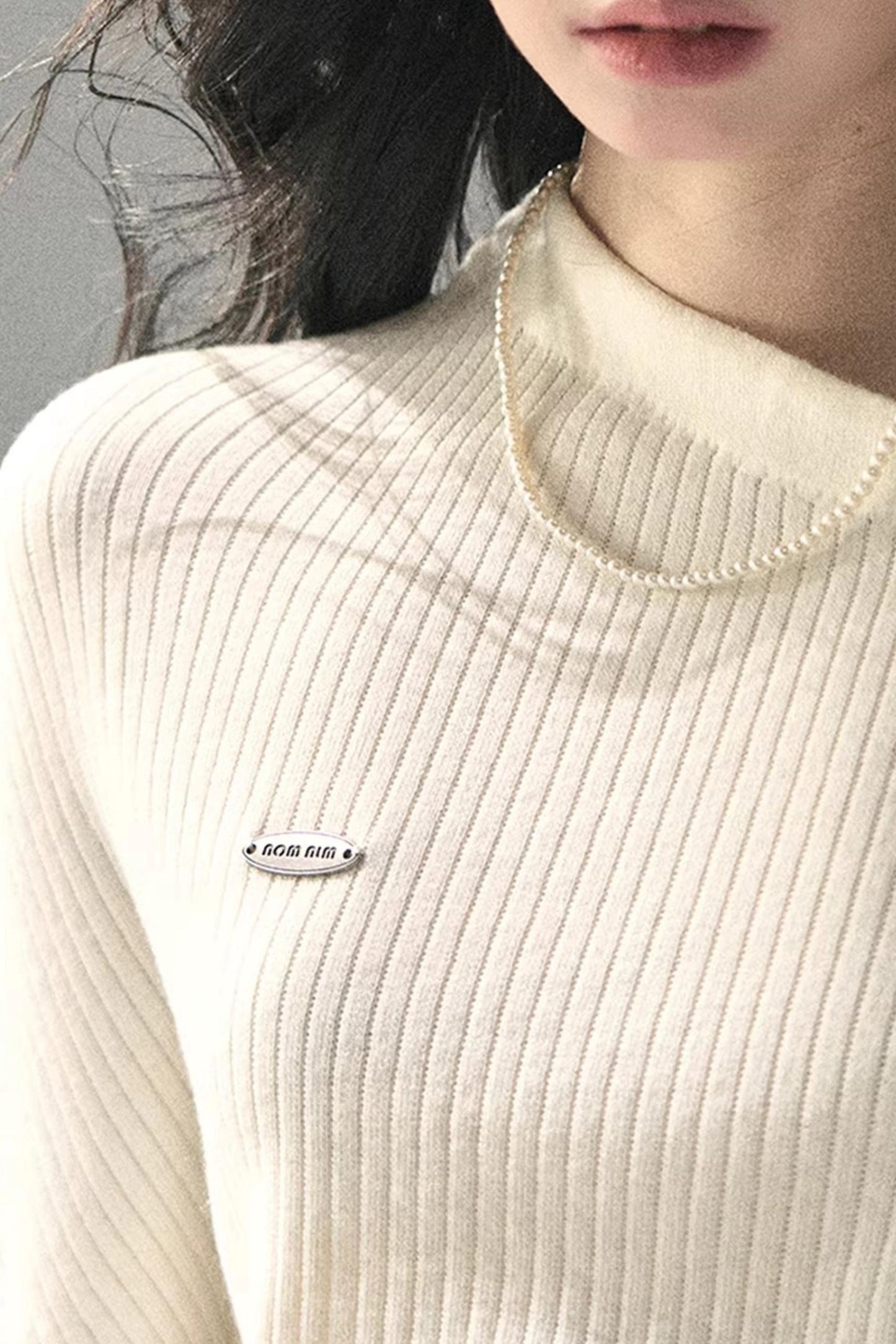 The Ashes Schulterfreies Strick-Oberteil