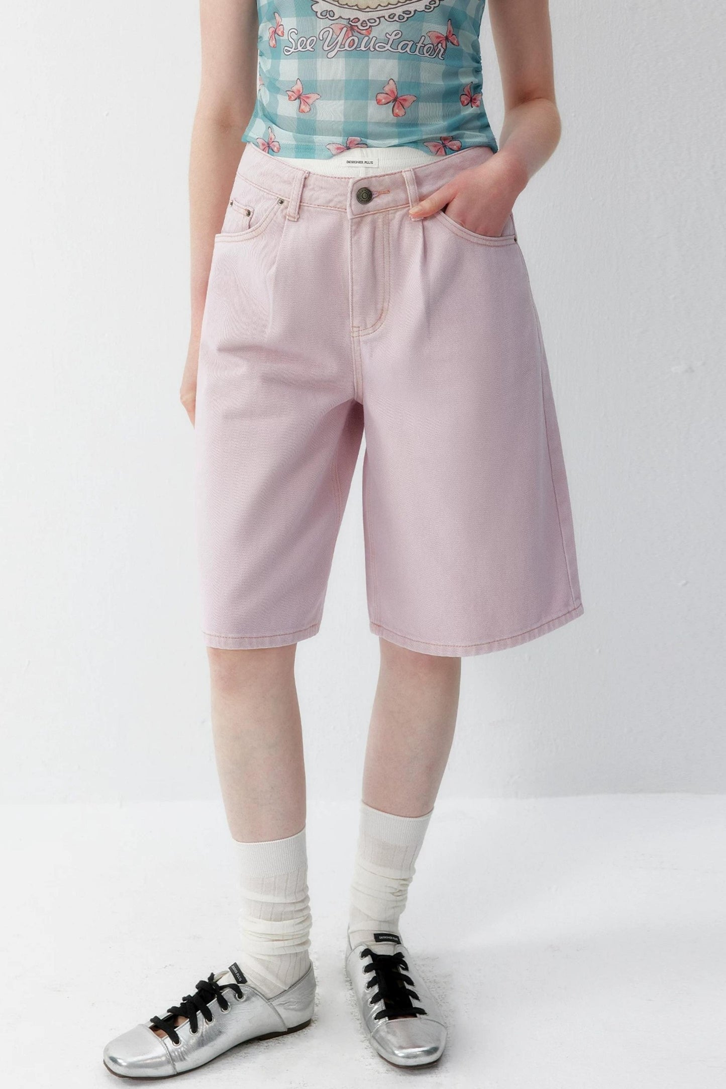 Süße rosa Jeansshorts