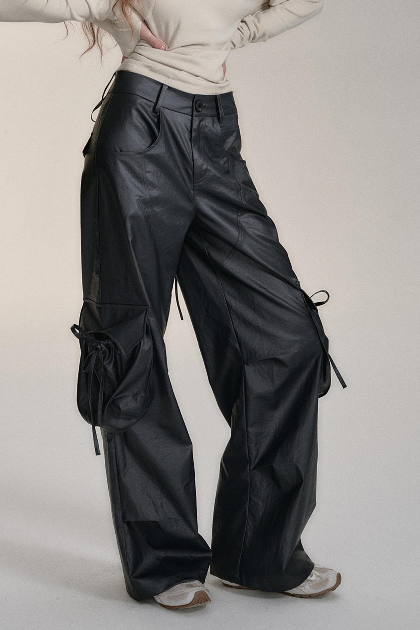 Large Pocket Casual Wide-Leg Cargo Pants