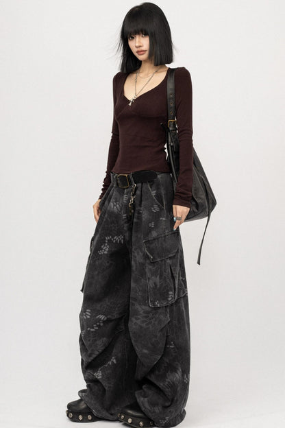 Sweet and Cool Gray Long-Sleeved Top