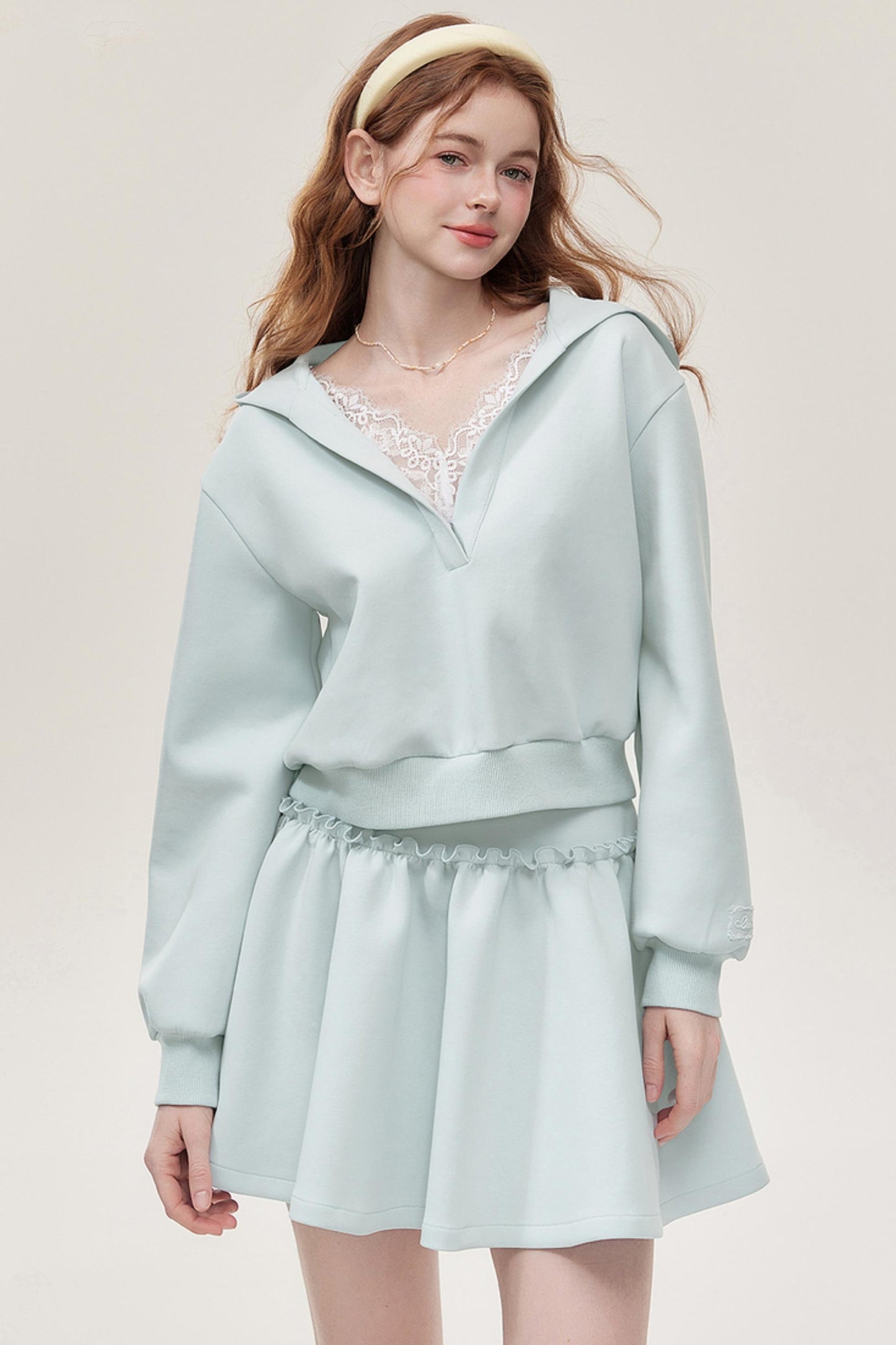 Hooded Lace Halter Set-Up