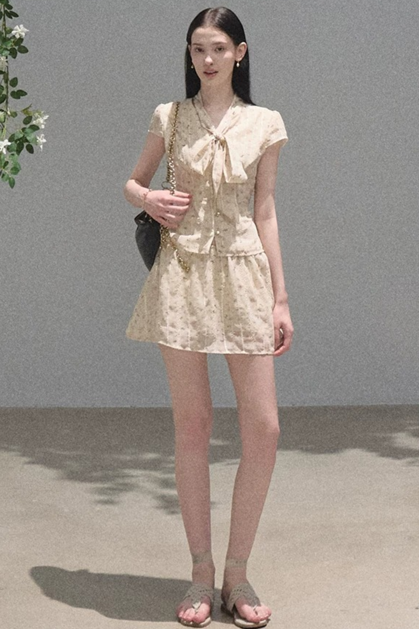 Floral Waist-Cinching Slim-Fit Short-Sleeved Top Skirt Set