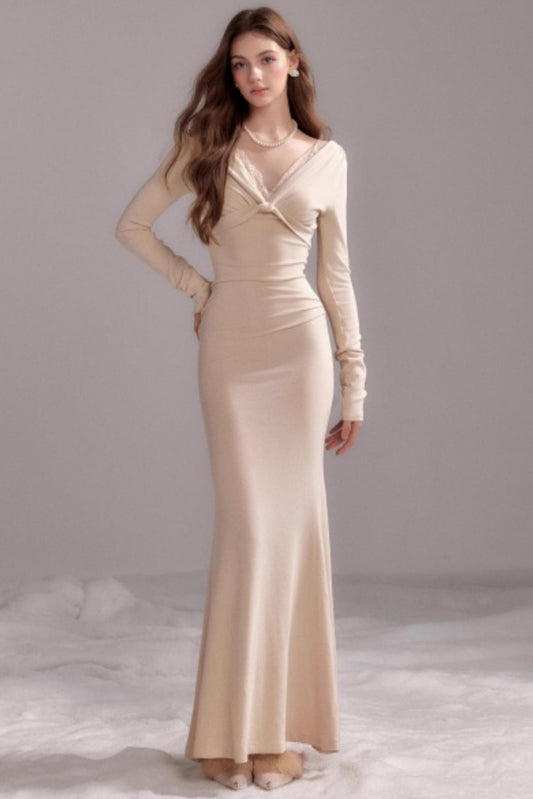Roman V-Neck Curve Waist Slim Dress