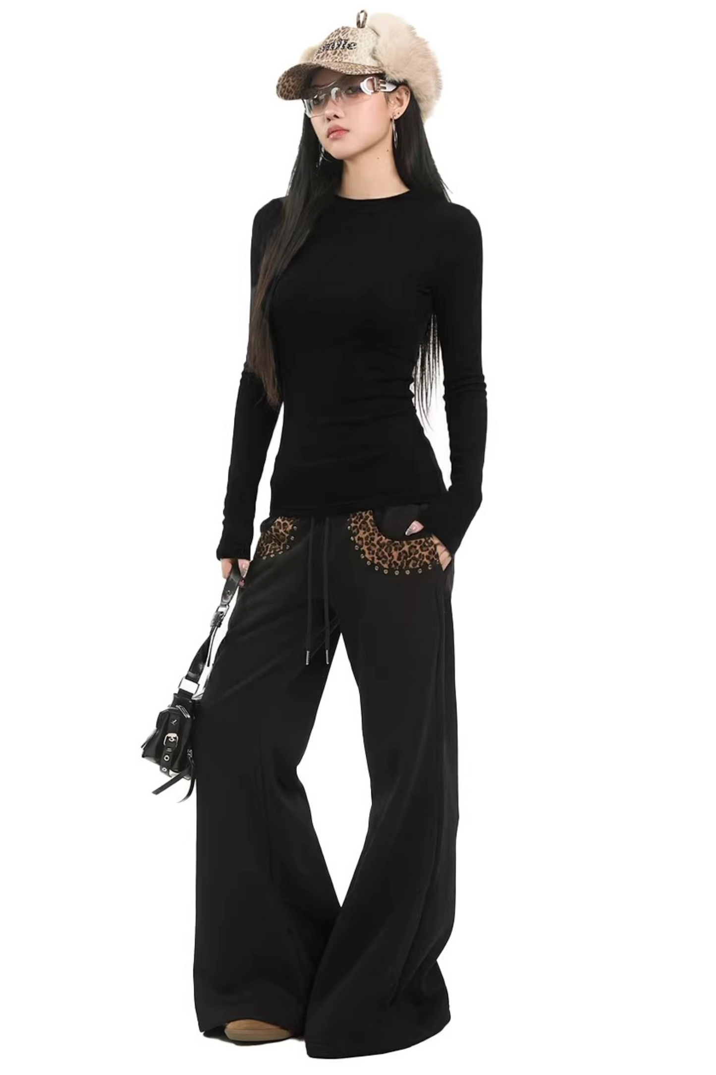 Minimalistischer schwarzer Slim Sweater