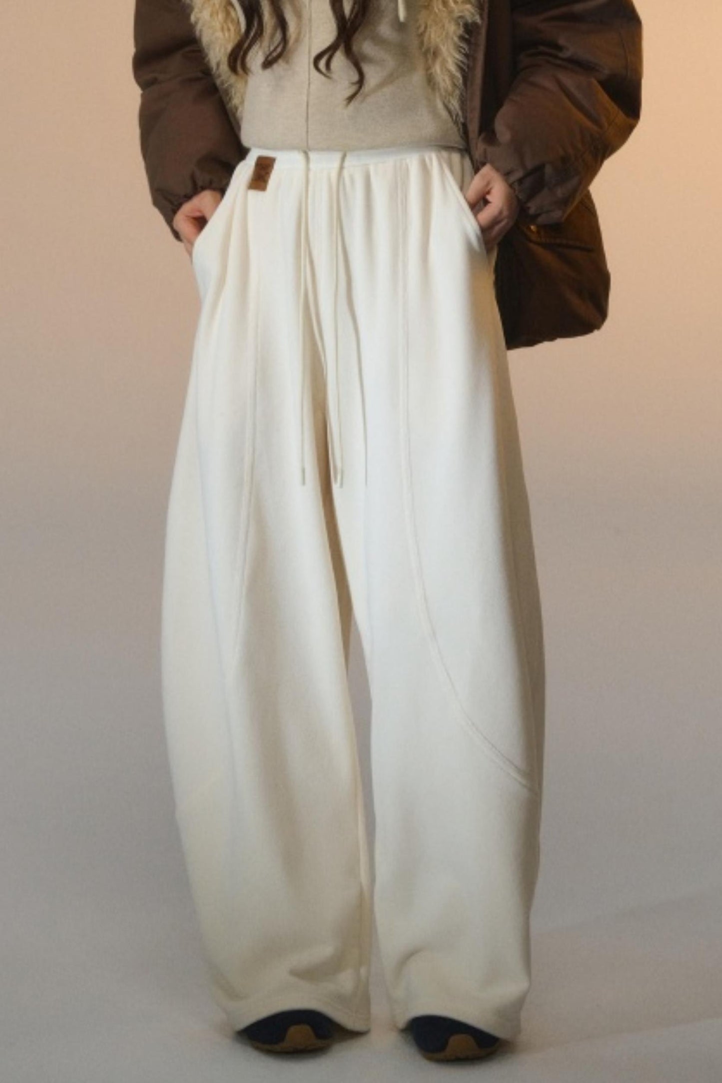 Fleece Scimitar Casual Pants