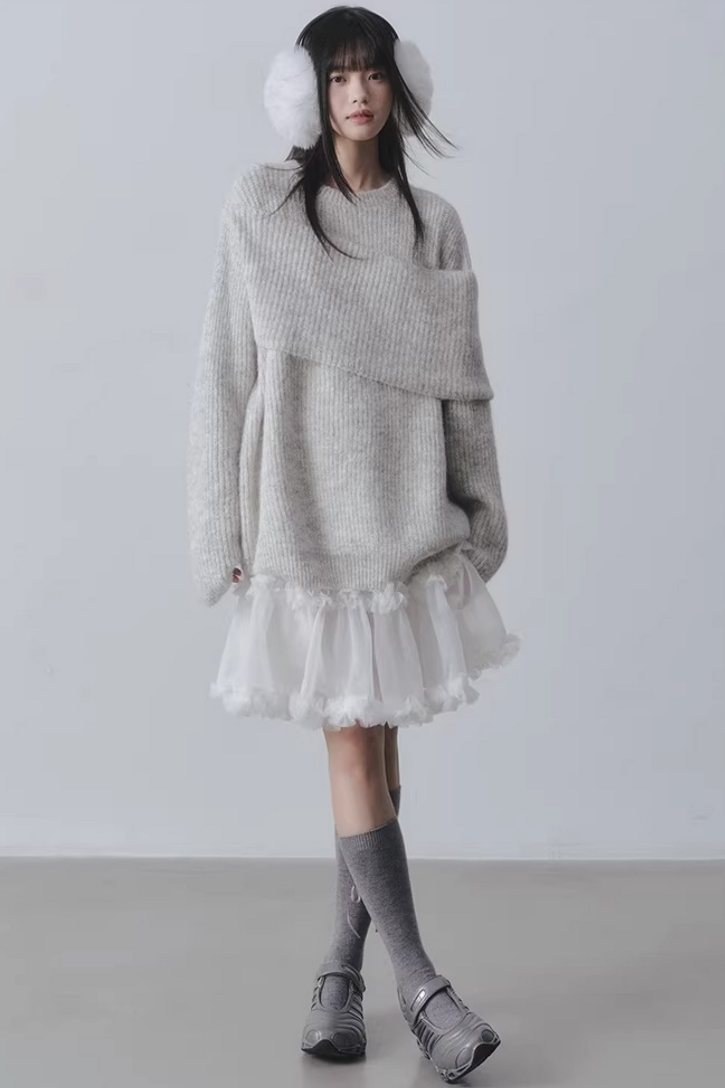 Three-Dimensional Lace Skirt