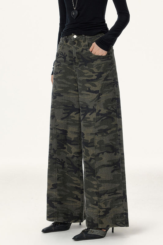 Camouflage Seam Cargo Pants