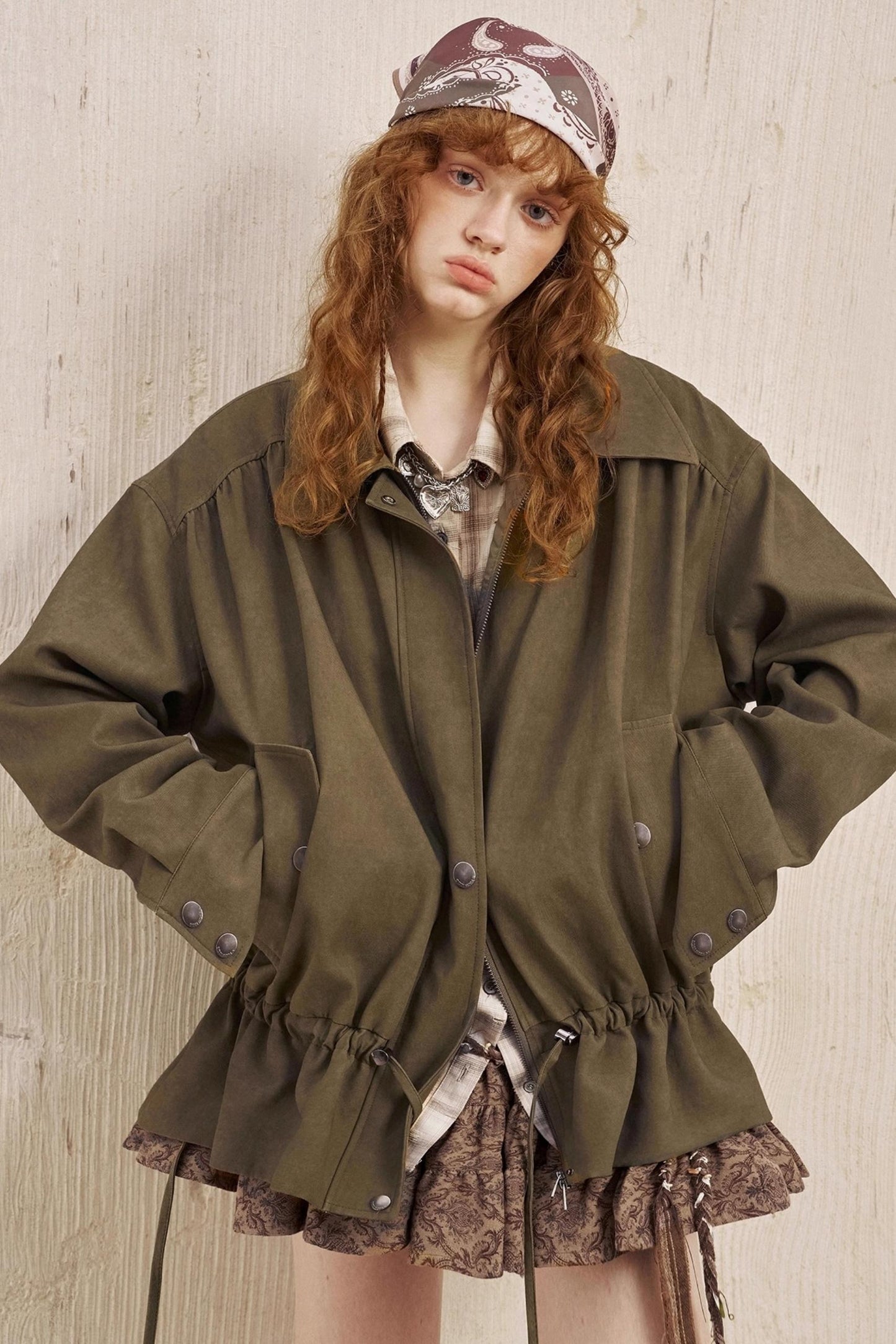 Pleats Waist Solid Color Loose Jacket
