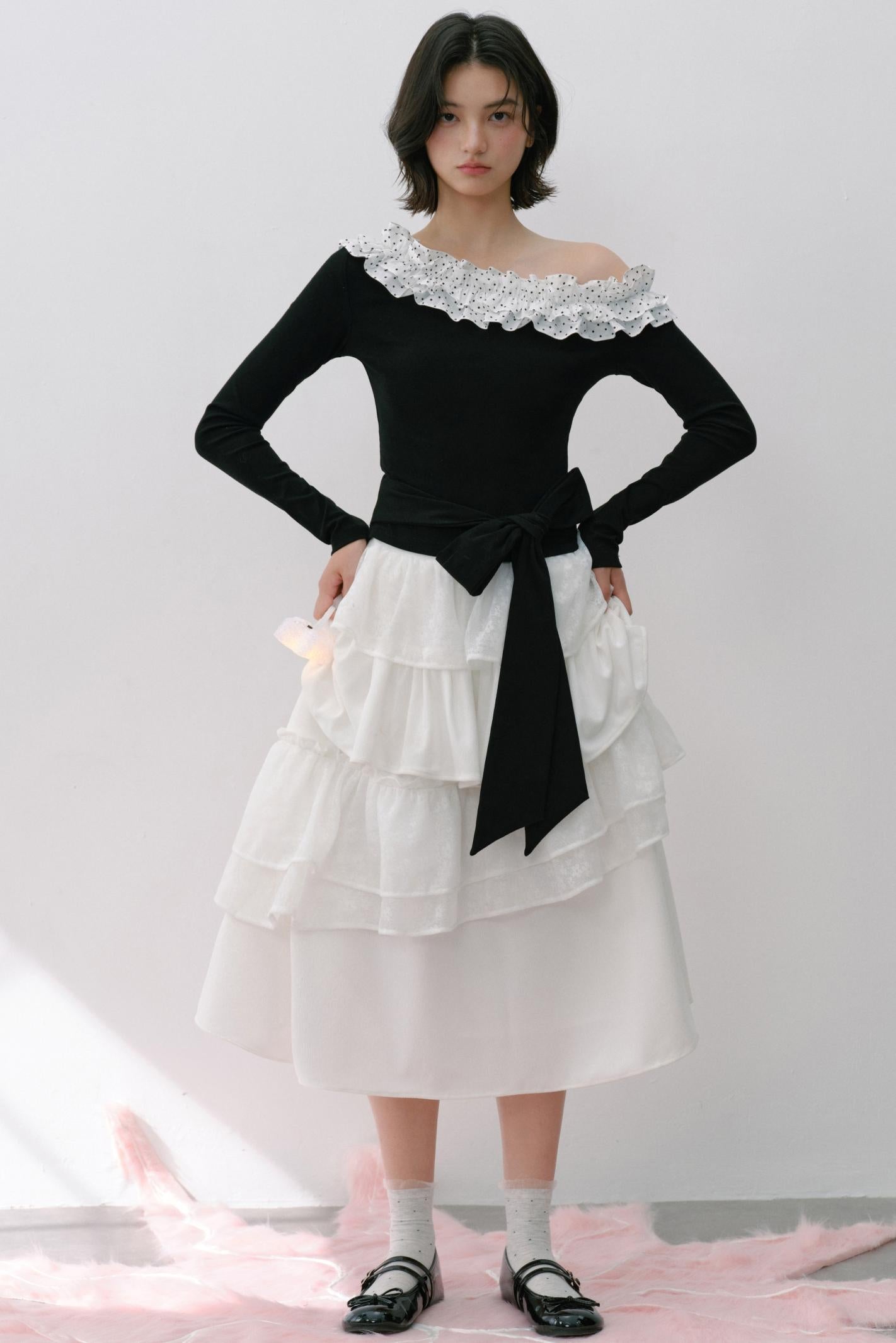 Sweet Slanted Shoulder Long-sleeved T-shirt