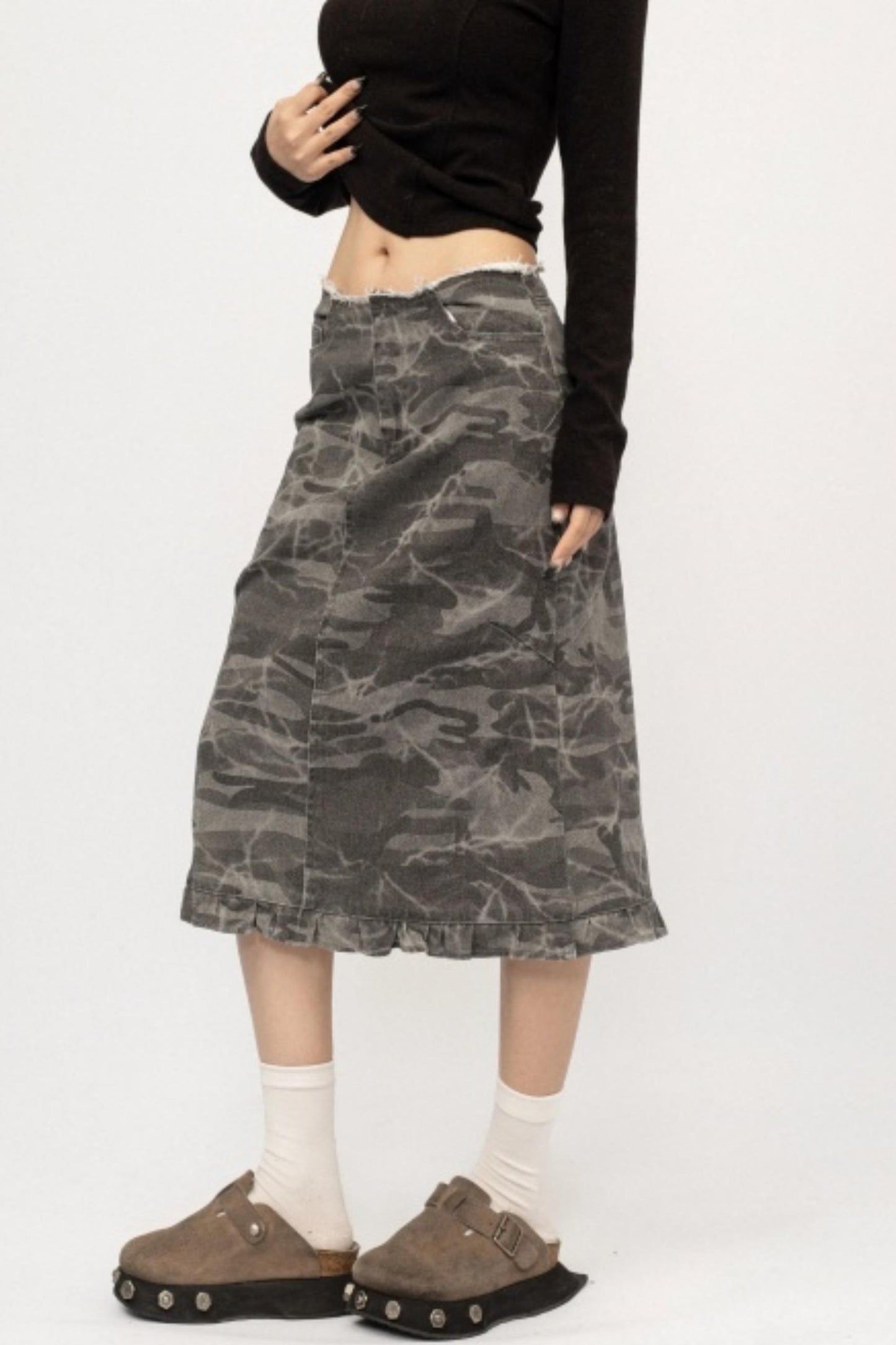 Retro Camouflage Ruffled Skirt