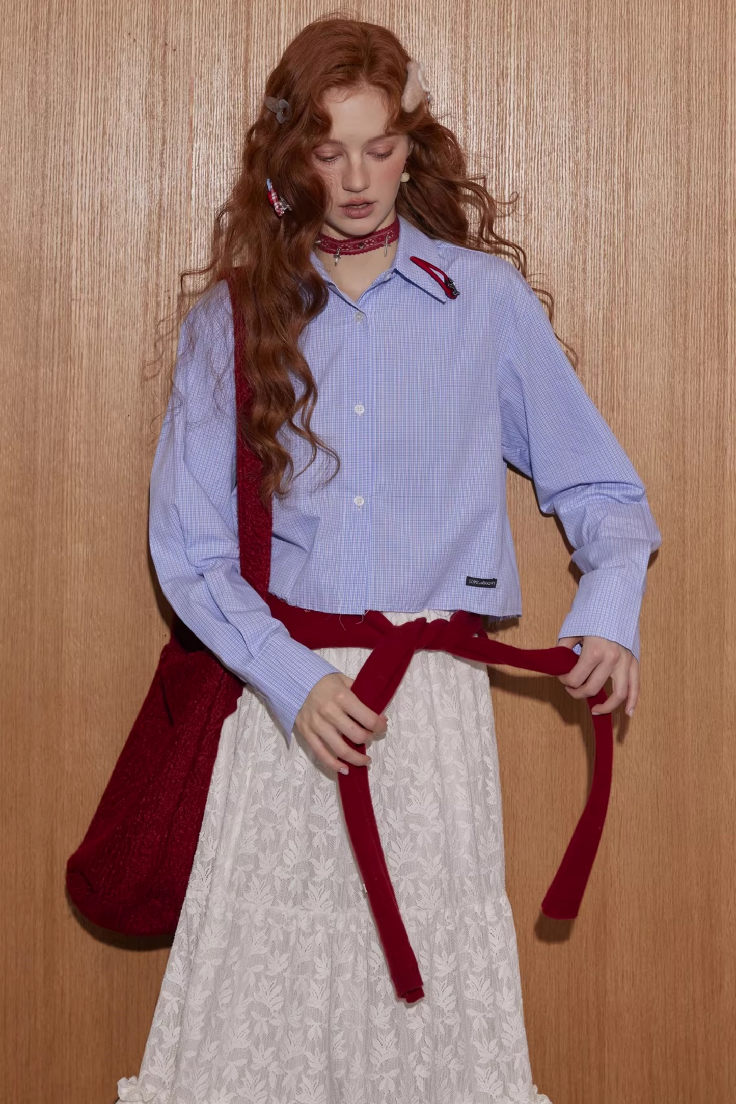 Completo camicia a quadri con orlo grezzo