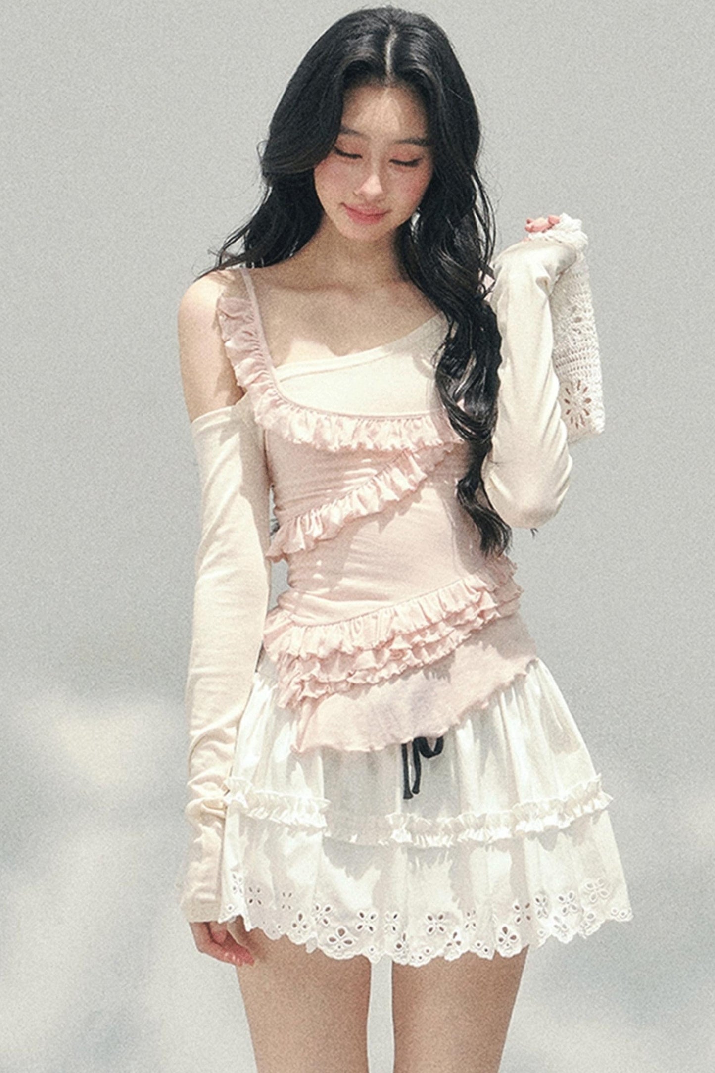 Frosty Unregelmäßiges Schulterfreies-Top