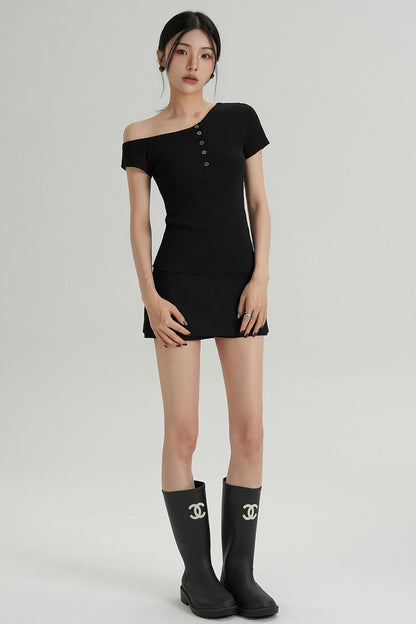 Chic Buttoned T-Shirt