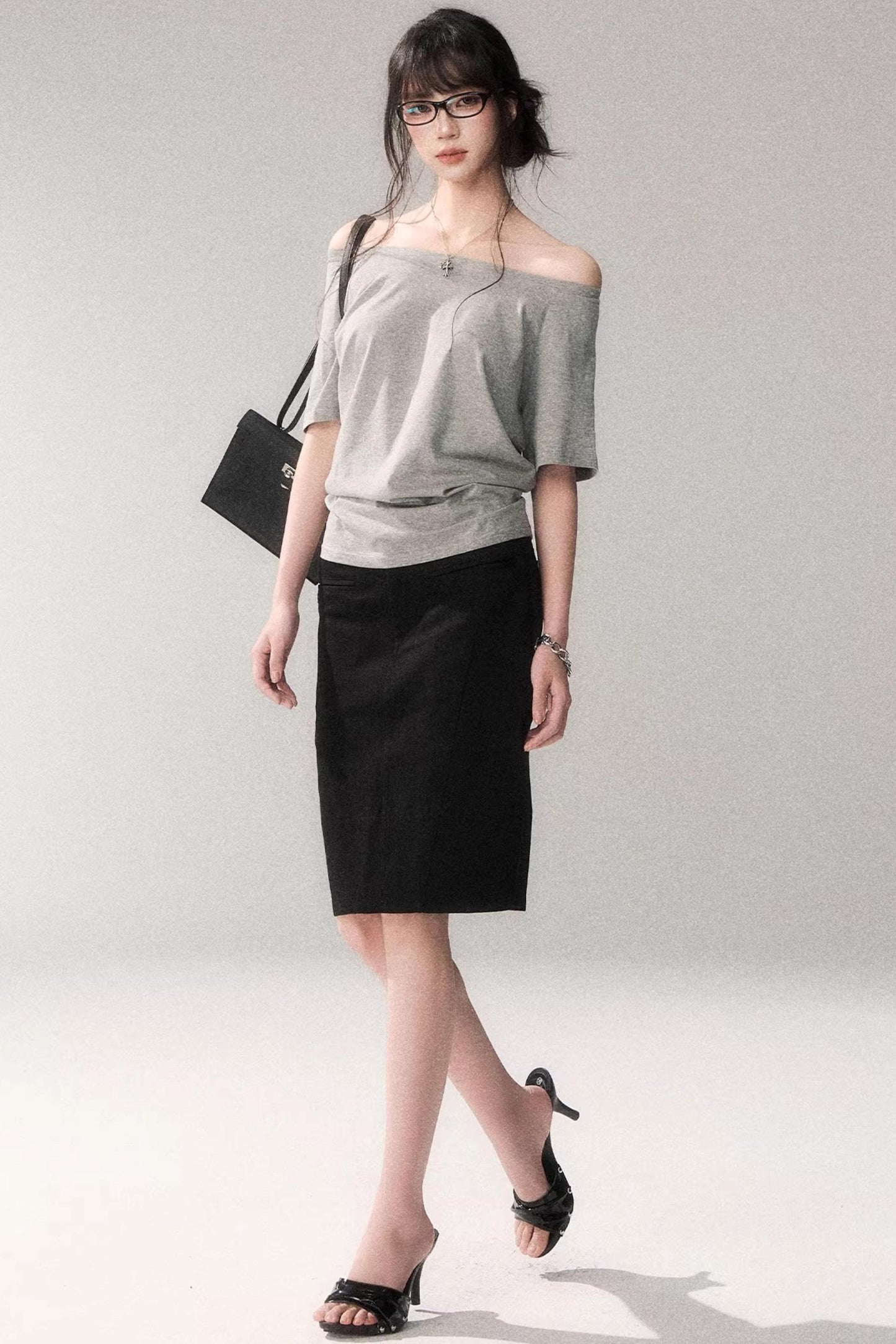 Off-Shoulder Stretchy Summer Top