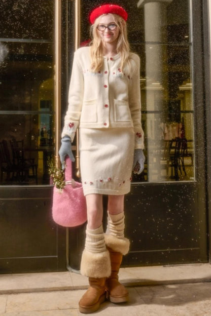 Snow Berry Wool Sweater Set-Up