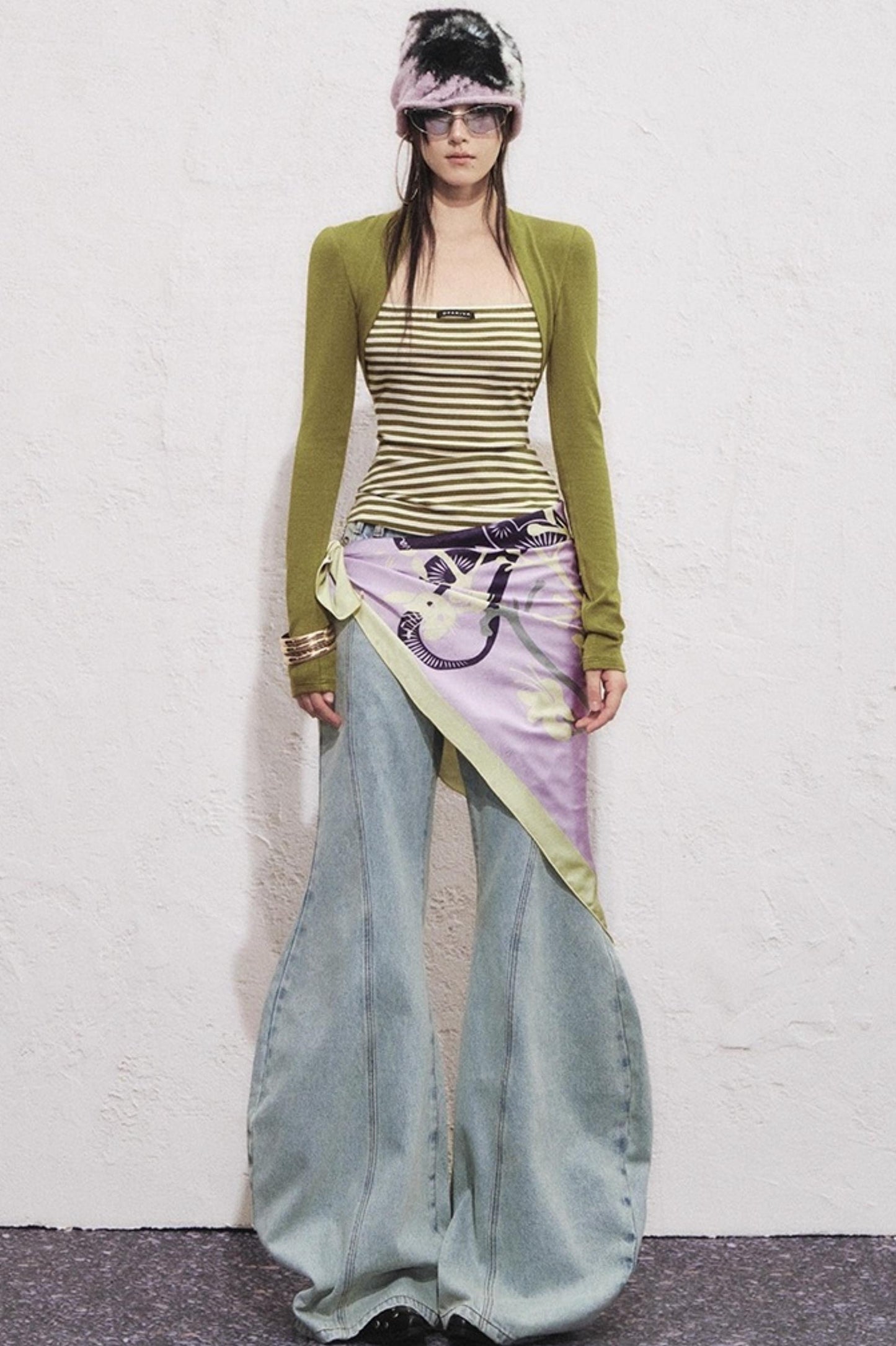 Fake Two Slimming Striped Knit Top