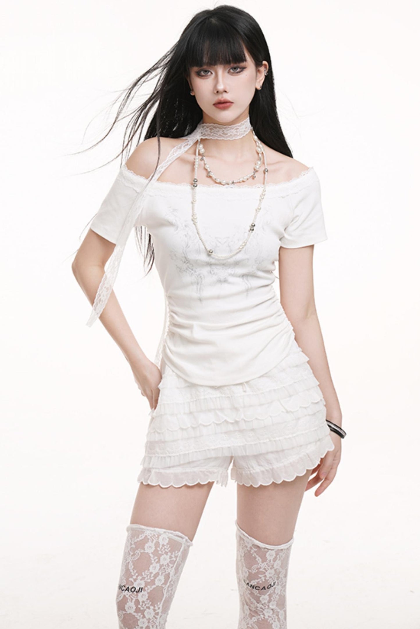 Chic One-Shoulder Top Set-Up