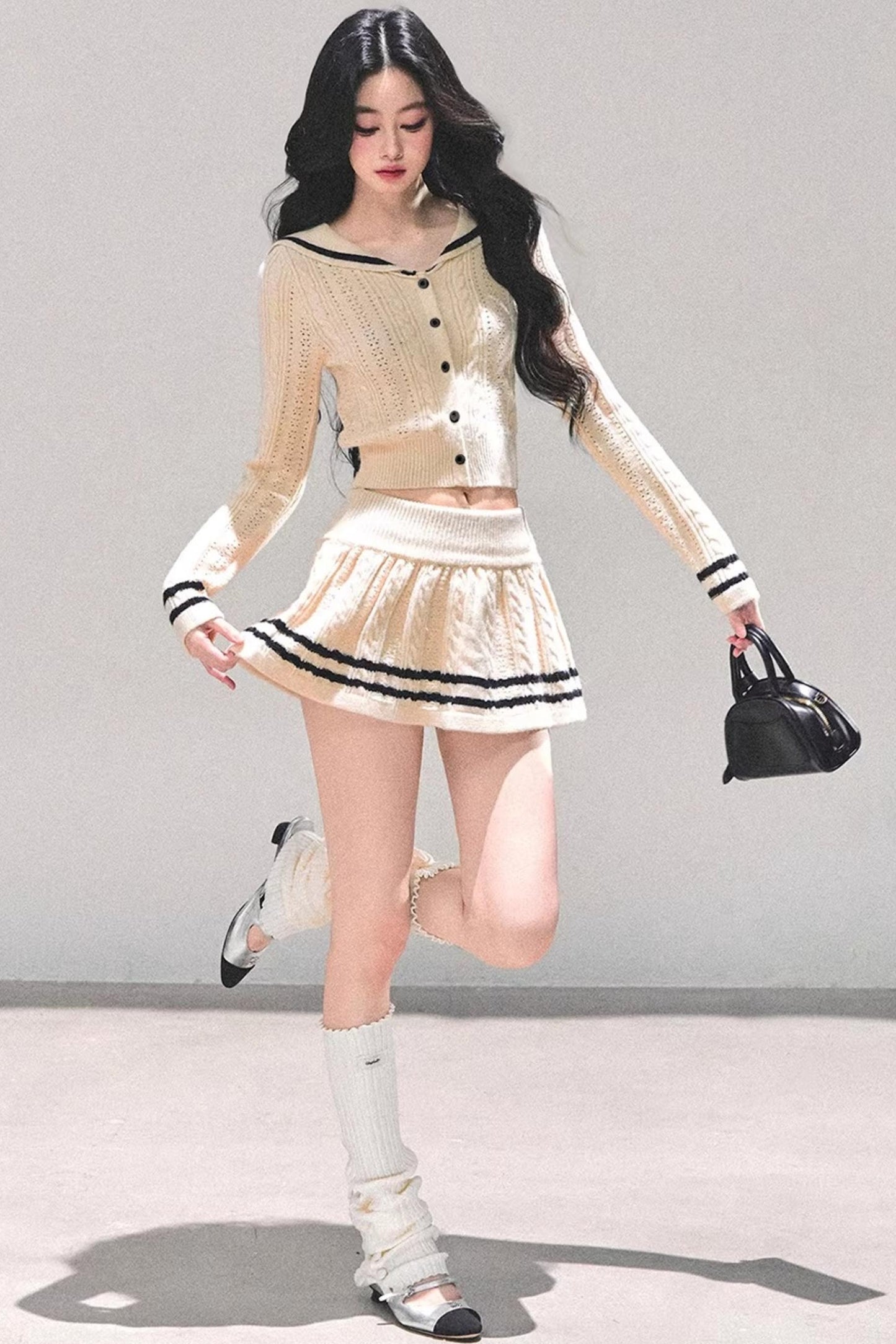 Red Evening Breeze Knitted Sweater Set-Up