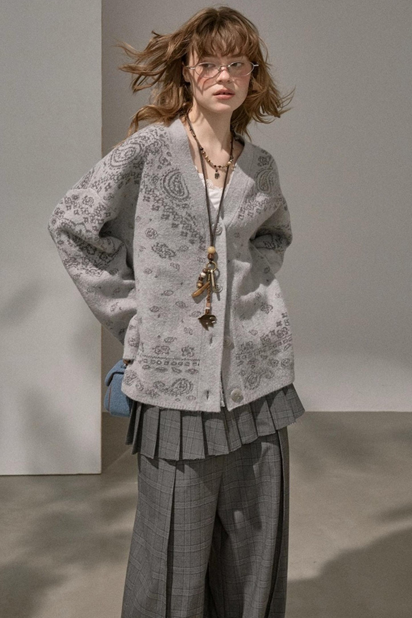 Cashew Flower V-Neck Premium Knit Cardigan