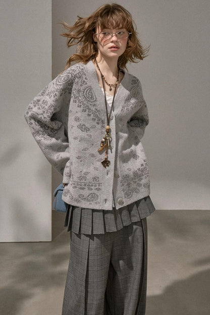 Cashew Flower V-Neck Premium Knit Cardigan