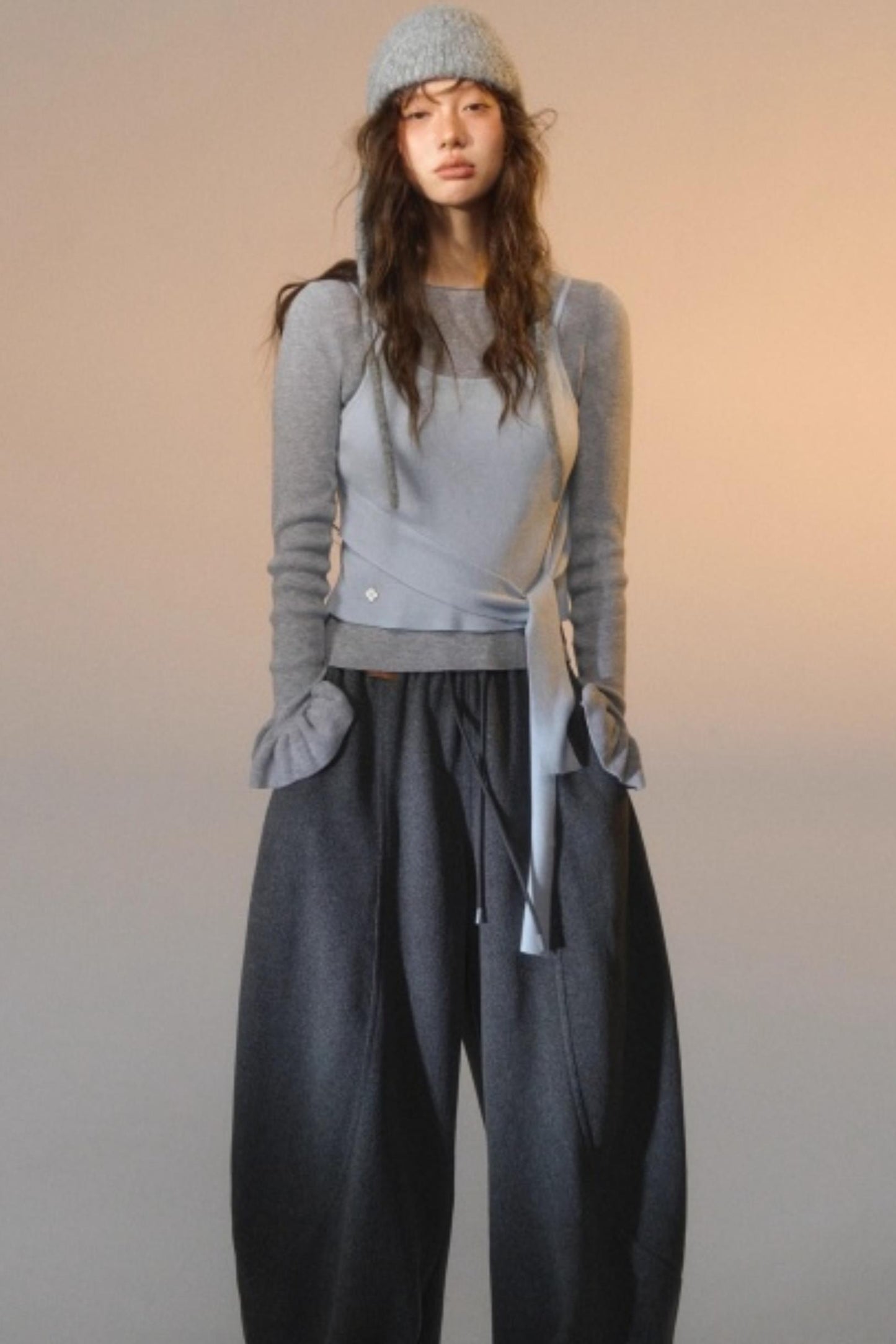 Fake Two Contrasting Tie-Up Sweater